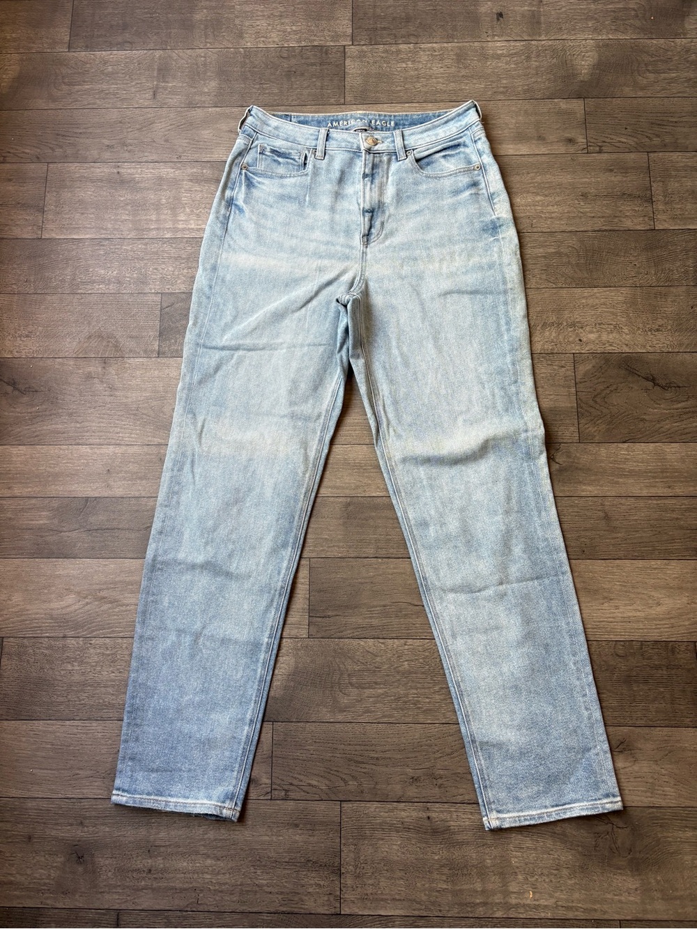 Light Wash Women's Straight-Leg Jeans